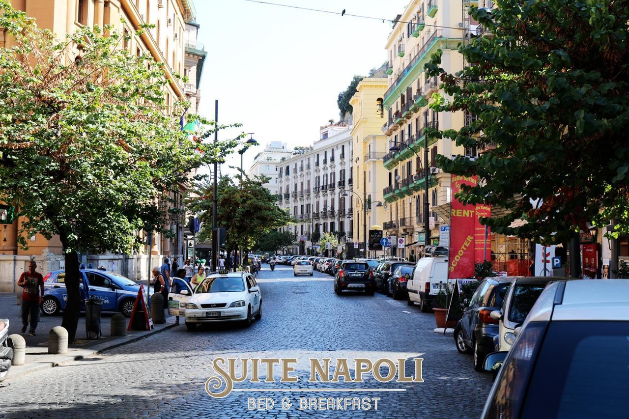 Suitenapolisantalucia Buitenkant foto