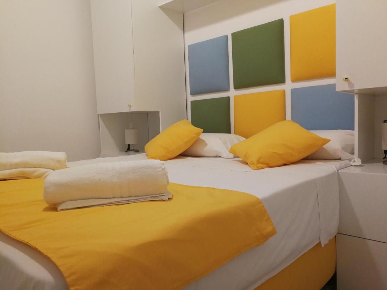 Suitenapolisantalucia Buitenkant foto